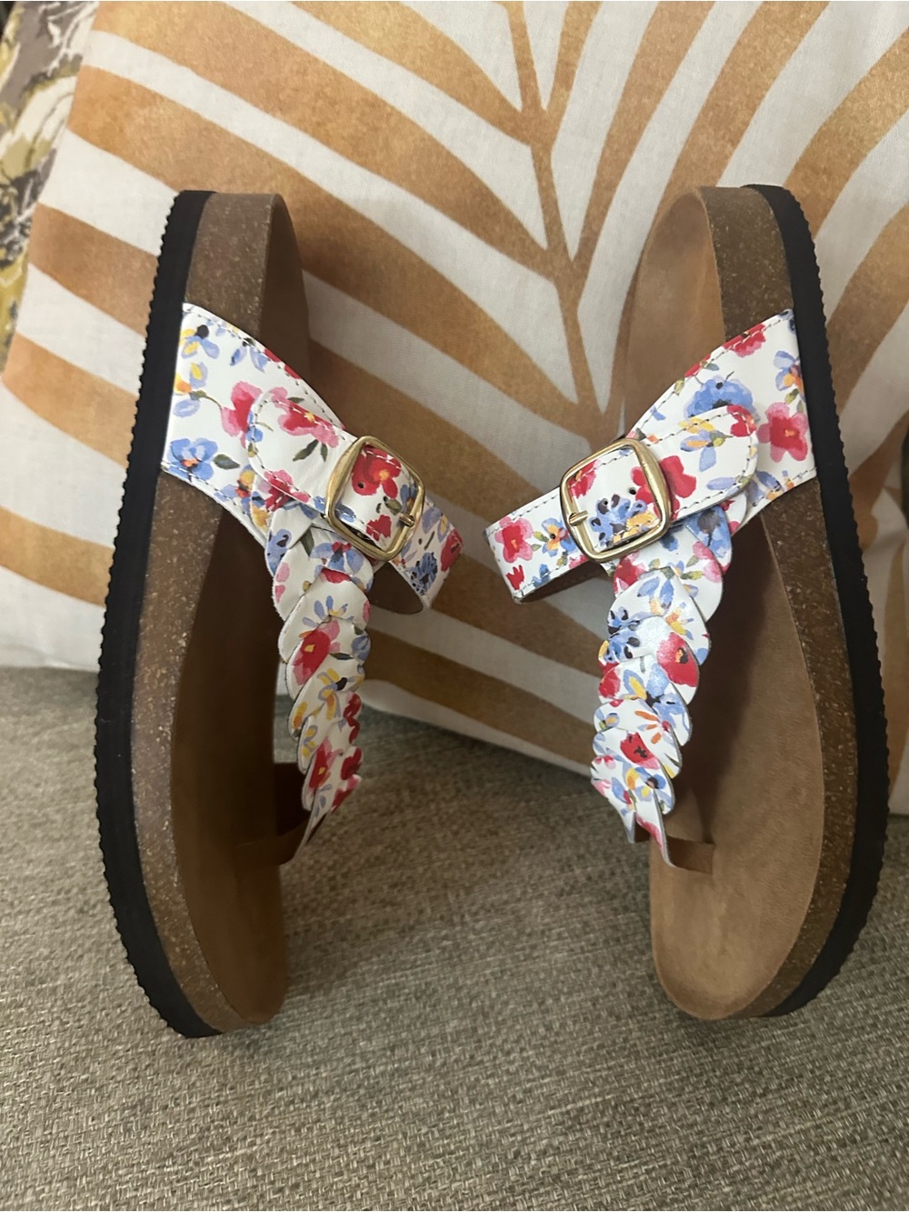 White Mountain Happier Floral Leather Footbed Sandals Size 9 Comfort Slides NEW - Picture 7 of 15